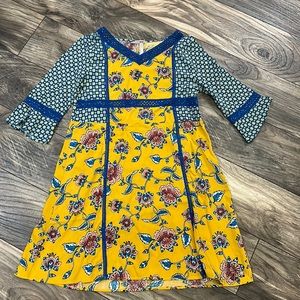 Yellow and blue floral MJ sz 10